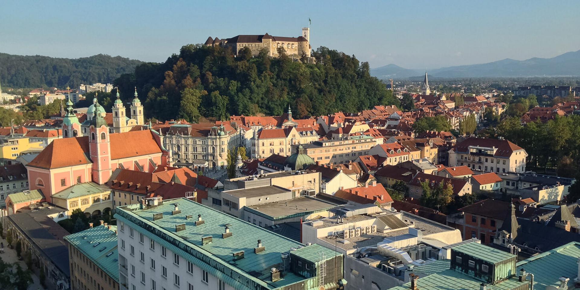 Po Poletni Domovini Slovenske eleznice Potni ki Promet