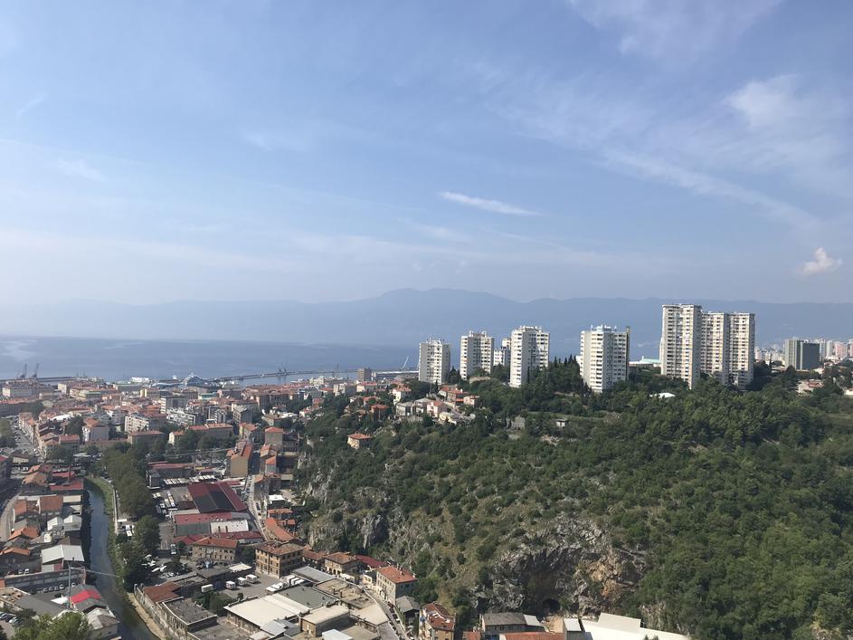 Pripeljali smo se z vlakom, spali smo na vodi