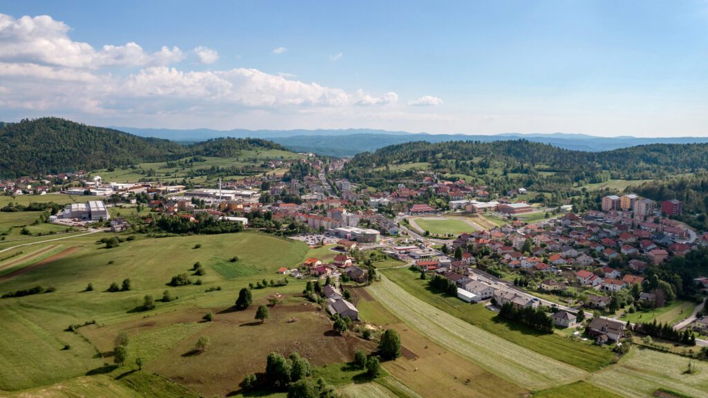 Odkrivajmo kraje ob železniški progi Ljubljana - Sežana