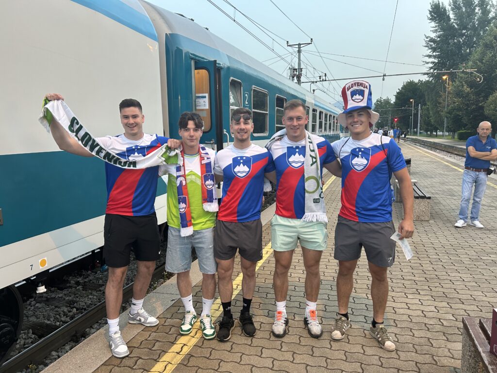 Številni navijači so se odpravili v München na UEFA Euro 2024 z vlakom