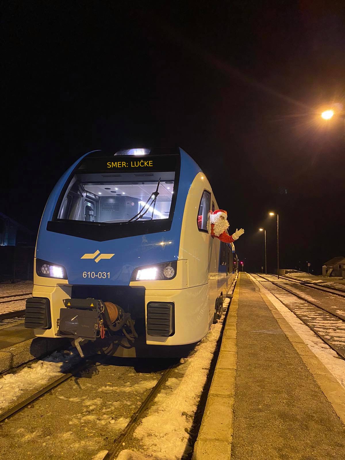 Z Vlakom Do arobnih Podob Po Sloveniji Slovenske eleznice Z Vlakom Do arobnih Podob Po Sloveniji Slovenske eleznice