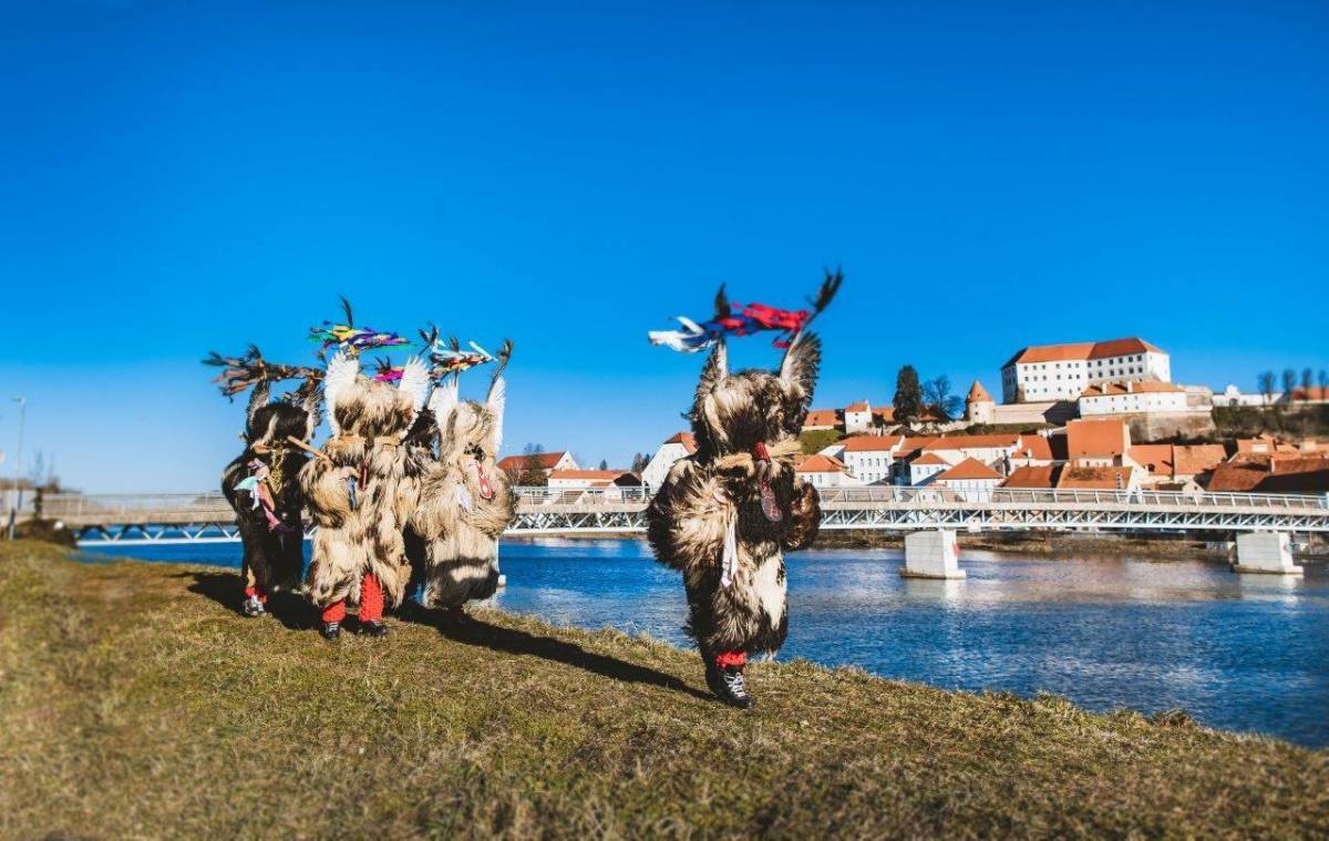 Na Pustne Poti Slovenske eleznice Potni ki Promet Na Pustne Poti Slovenske eleznice Potni ki Promet