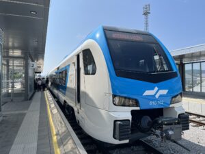 Garnitura Stadler 610-101/102