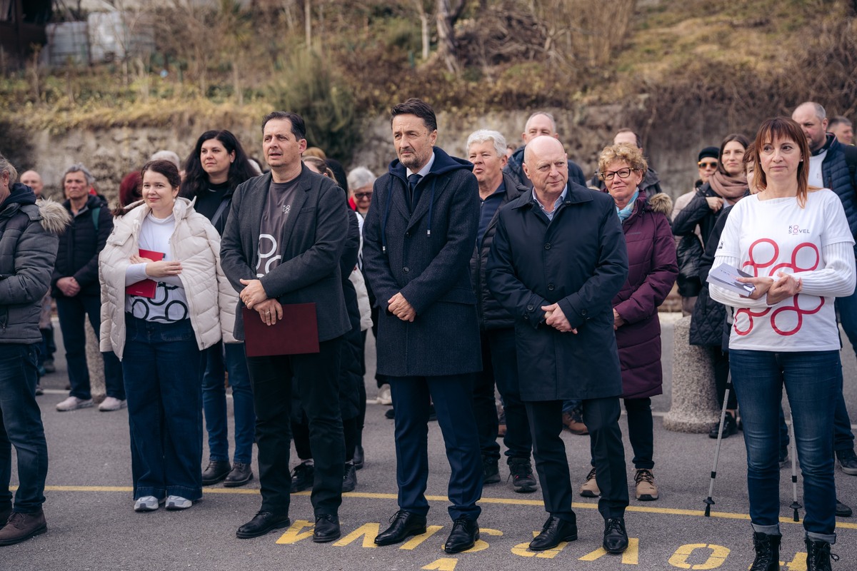 Kosovel - vlak do Zagorja
