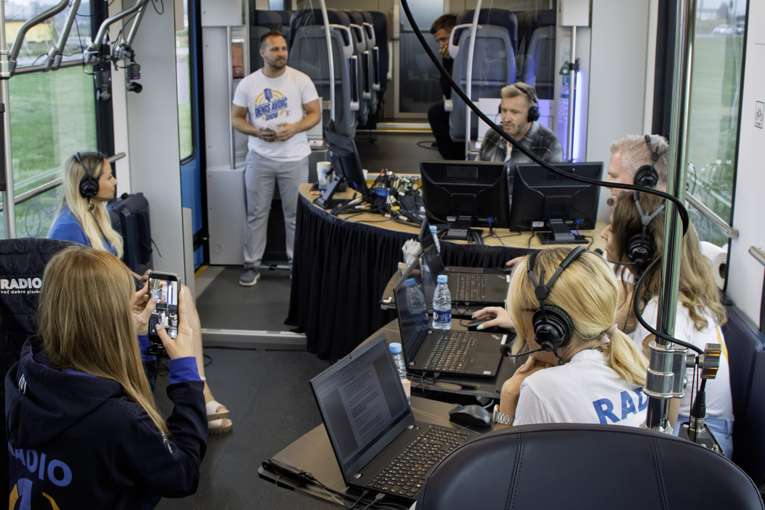 Radio 1 na vlaku.