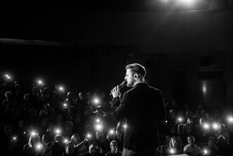 Koncert Godbe Slovenskih železnic z gostom Gregorjem Ravnikom